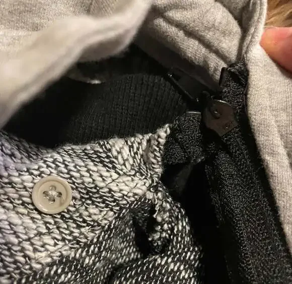 In The Attic Homme Japanese Brand Multi-Layered Knit Faux Fur Hoodie Jacket - Picture 6 of 8